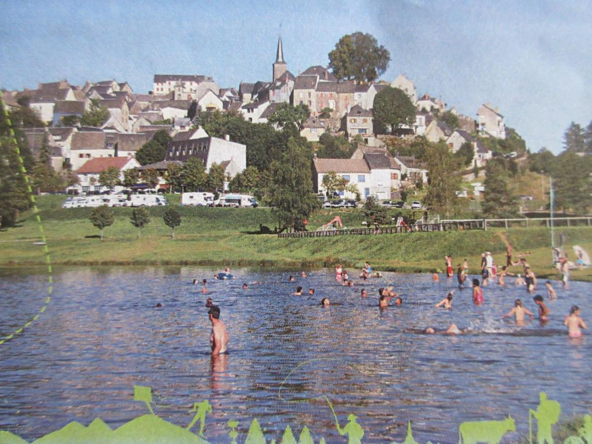 Le Lac, La Neige,La Vue La Tour-d'Auvergne Exterior photo